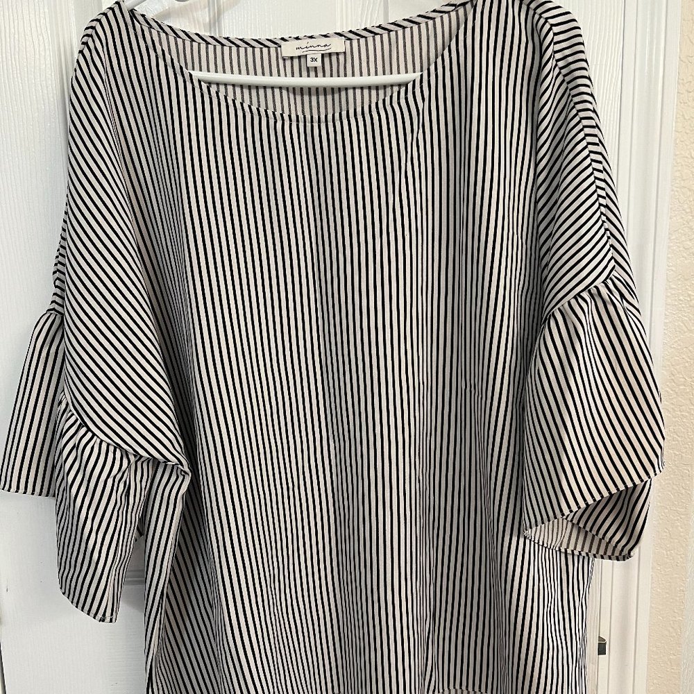 Minna 3XL Black and White Blouse with Ruffled Sleeves